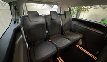 Ford Tourneo Custom KM0 pieno