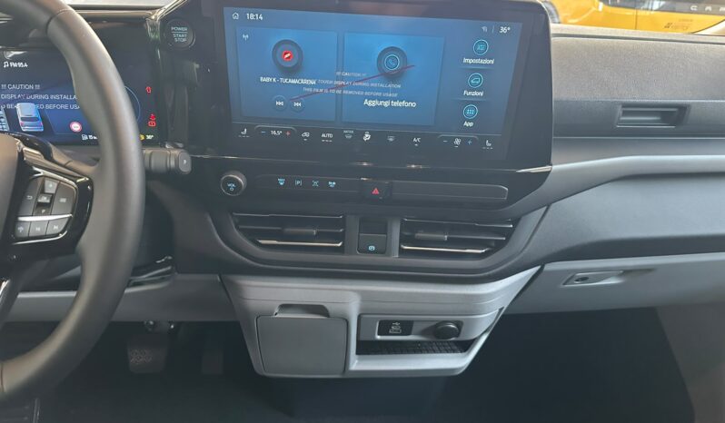 Ford Tourneo Custom KM0 pieno