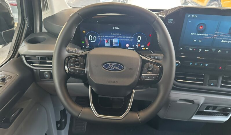 Ford Tourneo Custom KM0 pieno