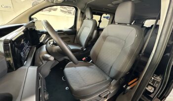 Ford Tourneo Custom KM0 pieno