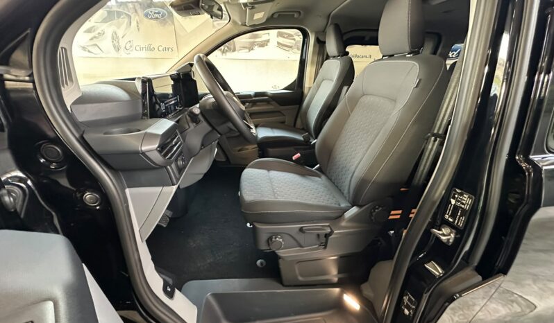 Ford Tourneo Custom KM0 pieno