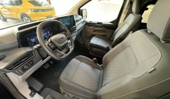 Ford Tourneo Custom KM0 pieno